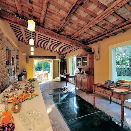 San Liberio Sleeps 26 Pool Air Con Wifi Montemaggiore al Metauro