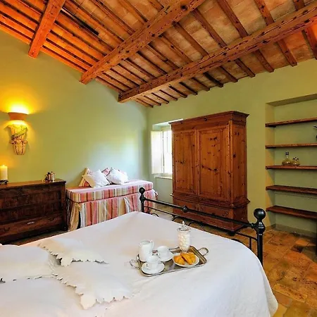 San Liberio Sleeps 26 Pool Air Con Wifi