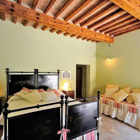 San Liberio Sleeps 26 Pool Air Con Wifi Holiday home Montemaggiore al Metauro