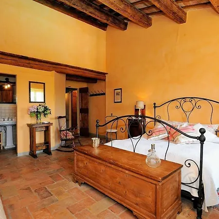 San Liberio Sleeps 26 Pool Air Con Wifi * Montemaggiore al Metauro