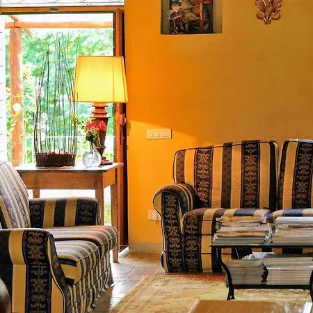 Holiday home San Liberio Sleeps 26 Pool Air Con Wifi *