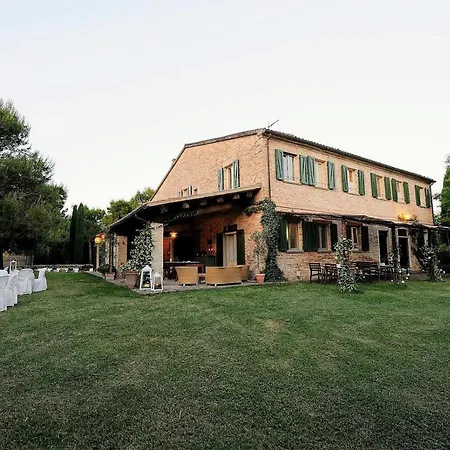 San Liberio Sleeps 26 Pool Air Con Wifi Holiday home